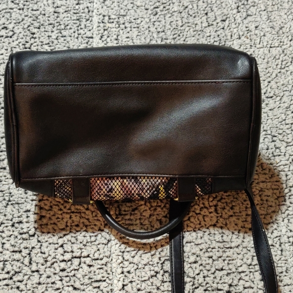 Liz Claiborne purse - Picture 6 of 8